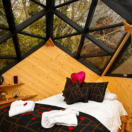 Cabanids * Maureillas